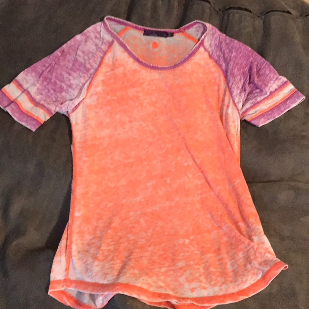 Prana Vintage Look + Feel Favorite Tee! Adorable!